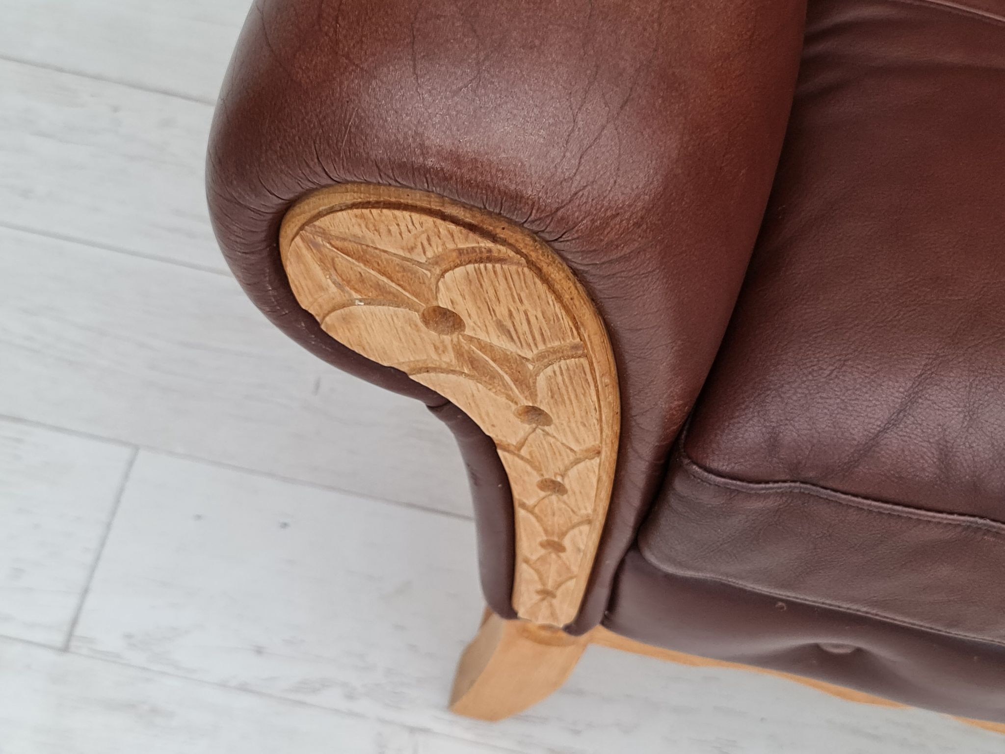 Fauteuil danois vintage, années 1970, cuir, bois de chêne