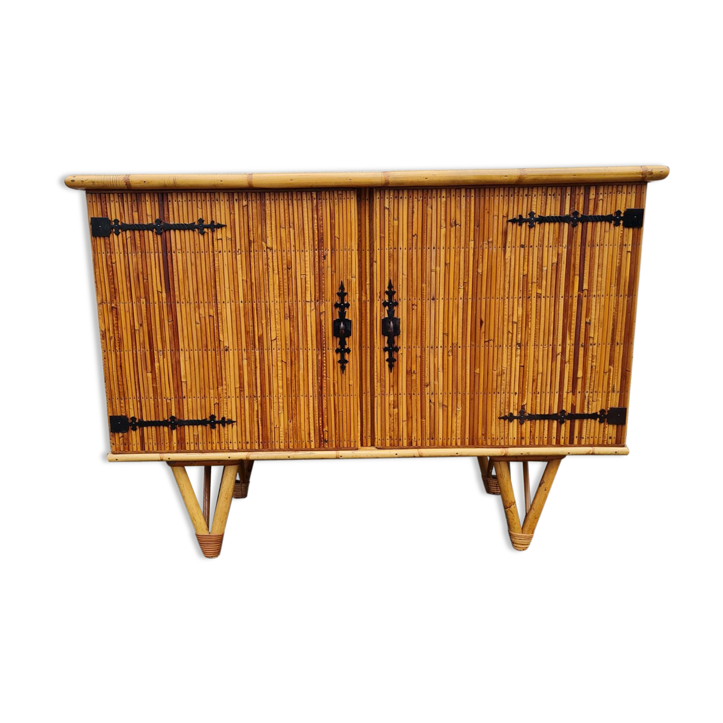 Buffet en bambou fendu 1950