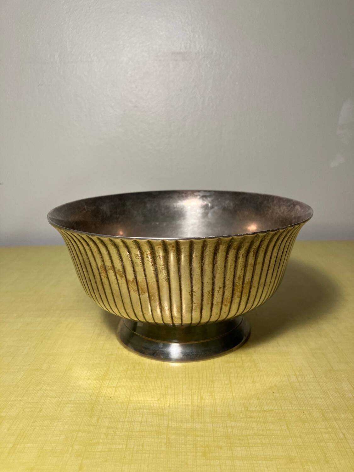 Silver metal stand bowl