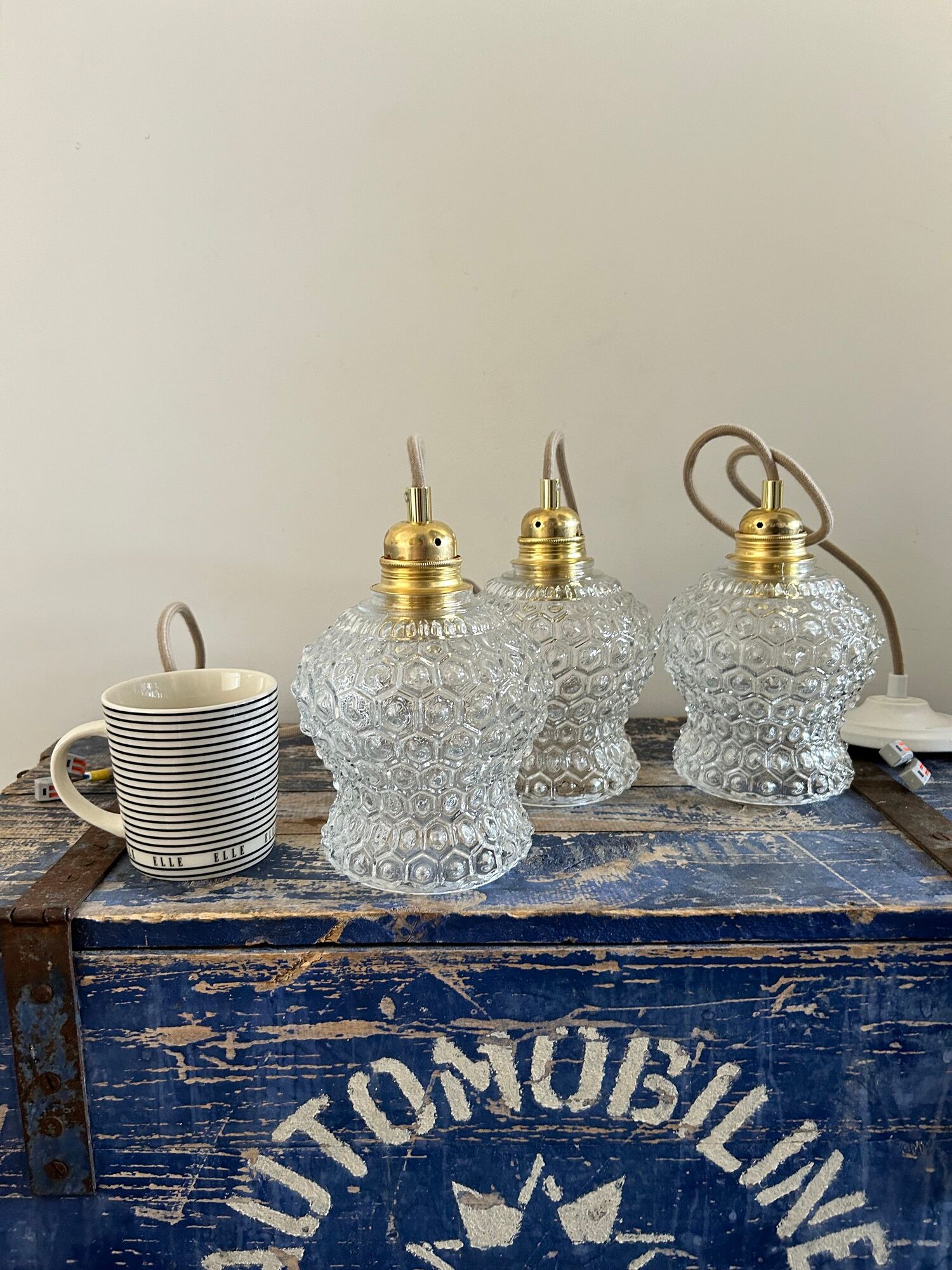 Set of three vintage pendant lamps in chiseled glass