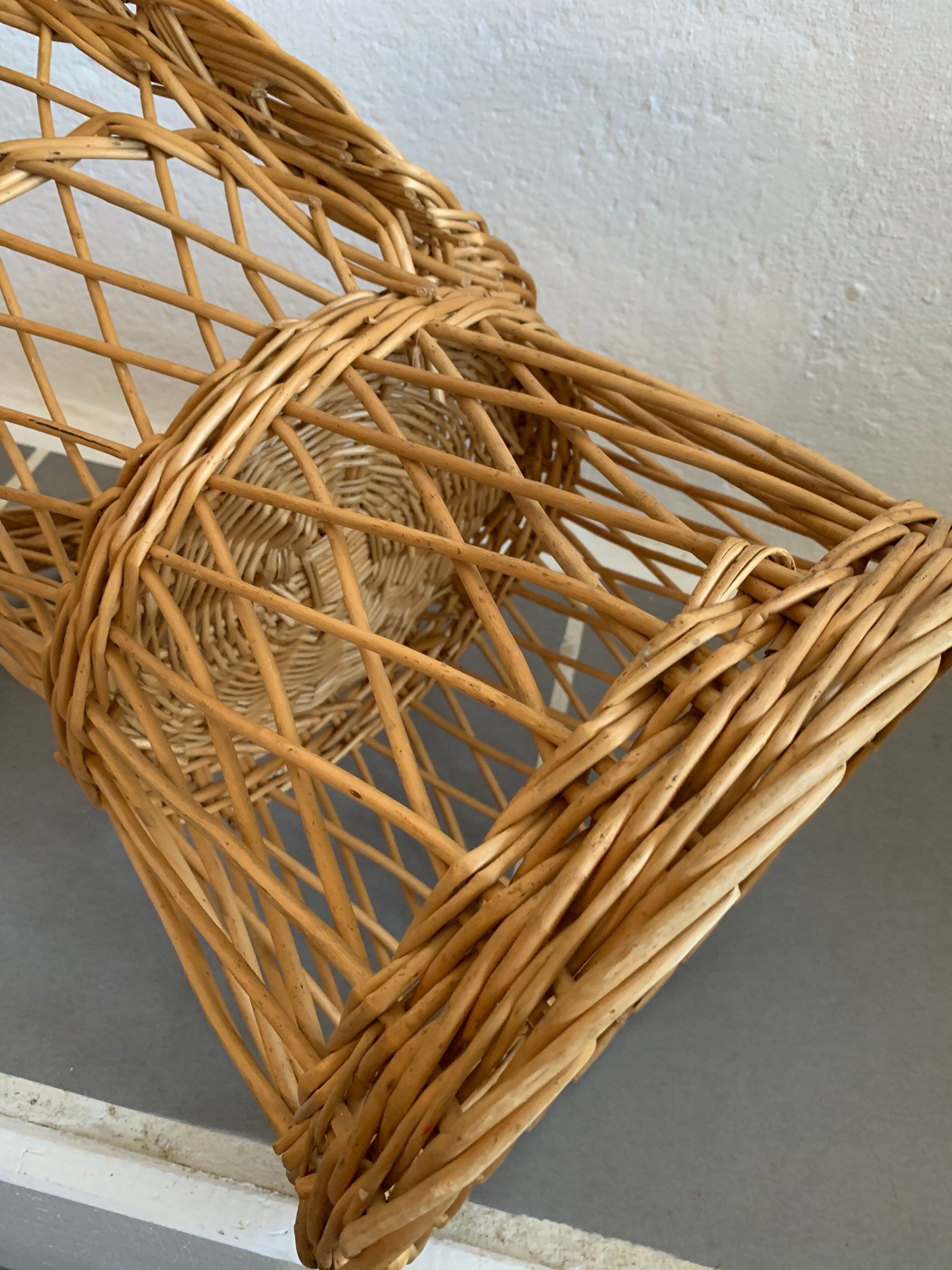 Vintage wicker child chair
