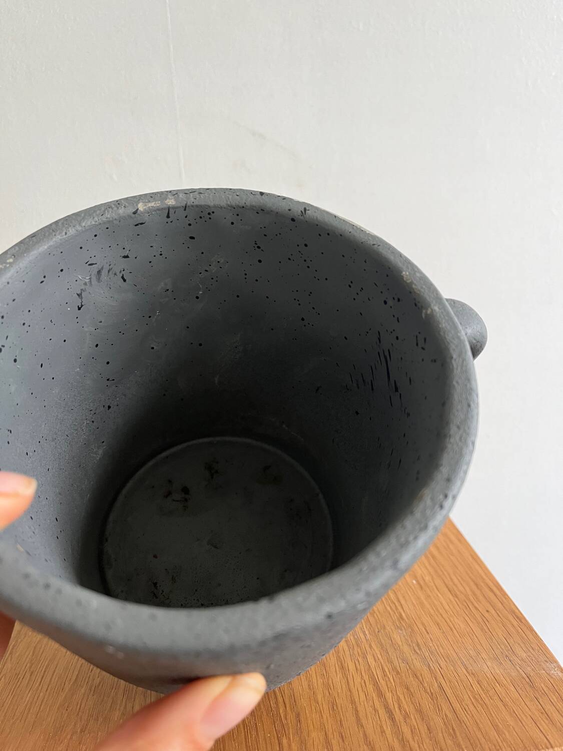 Cement plant pot