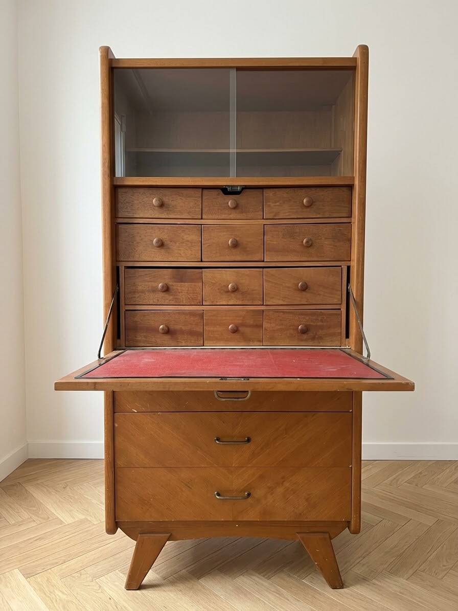 Vintage 1950s wooden display cabinet