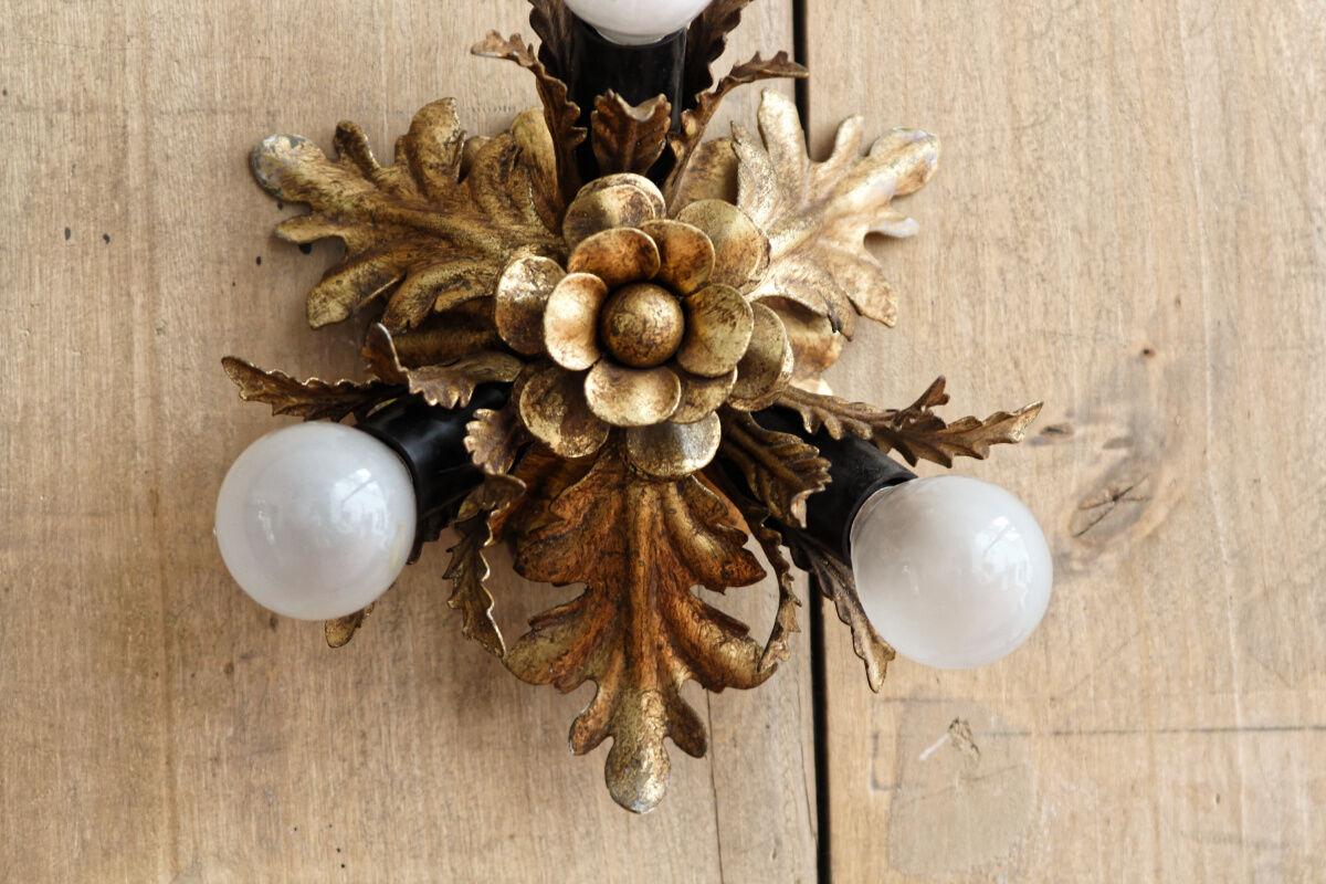 Vintage wall lamp, golden metal