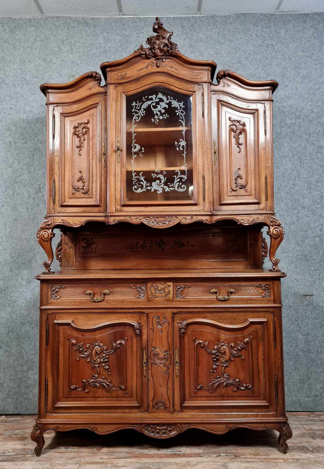 Louis XV double body sideboard in solid walnut circa 1880