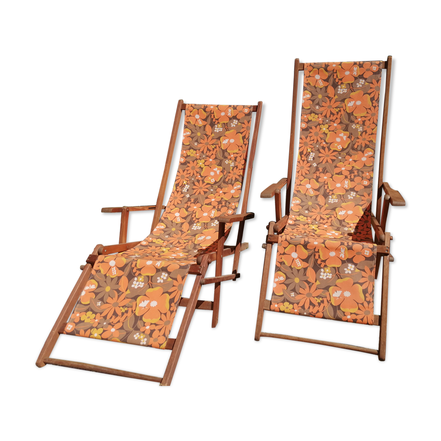 Lounge chairs