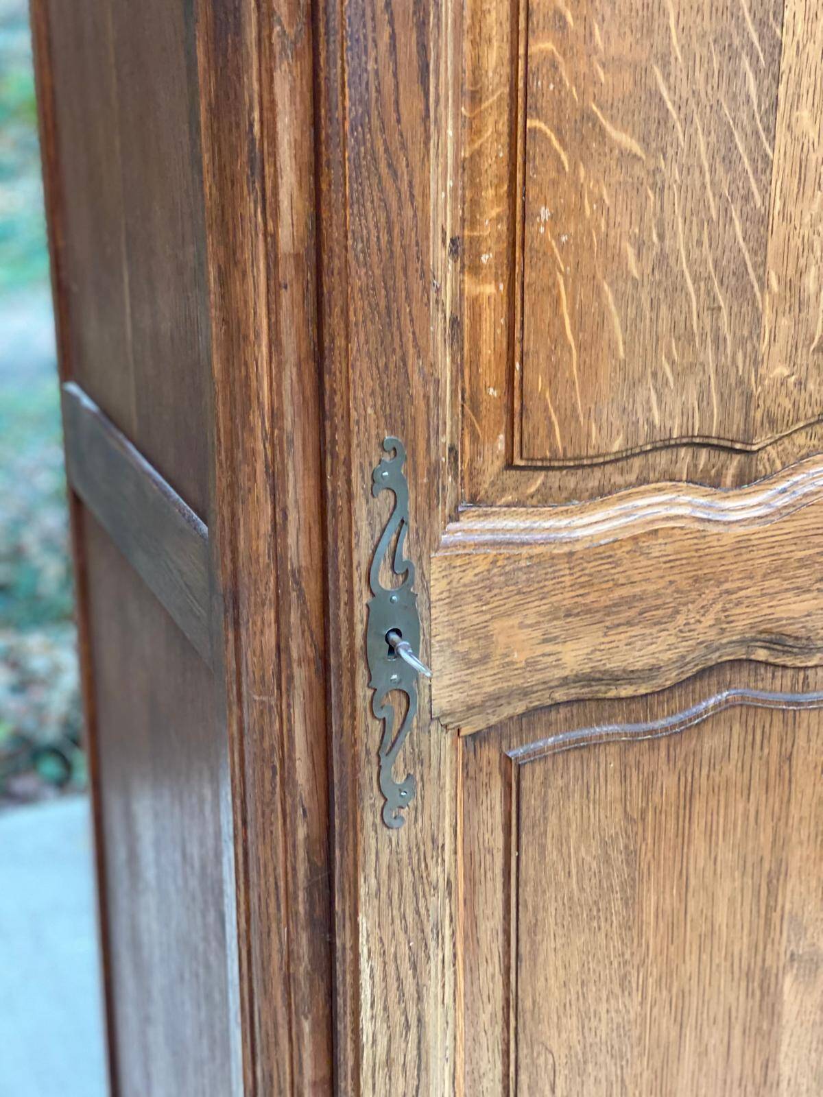 Louis XV solid oak boarding school wardrobe with rod