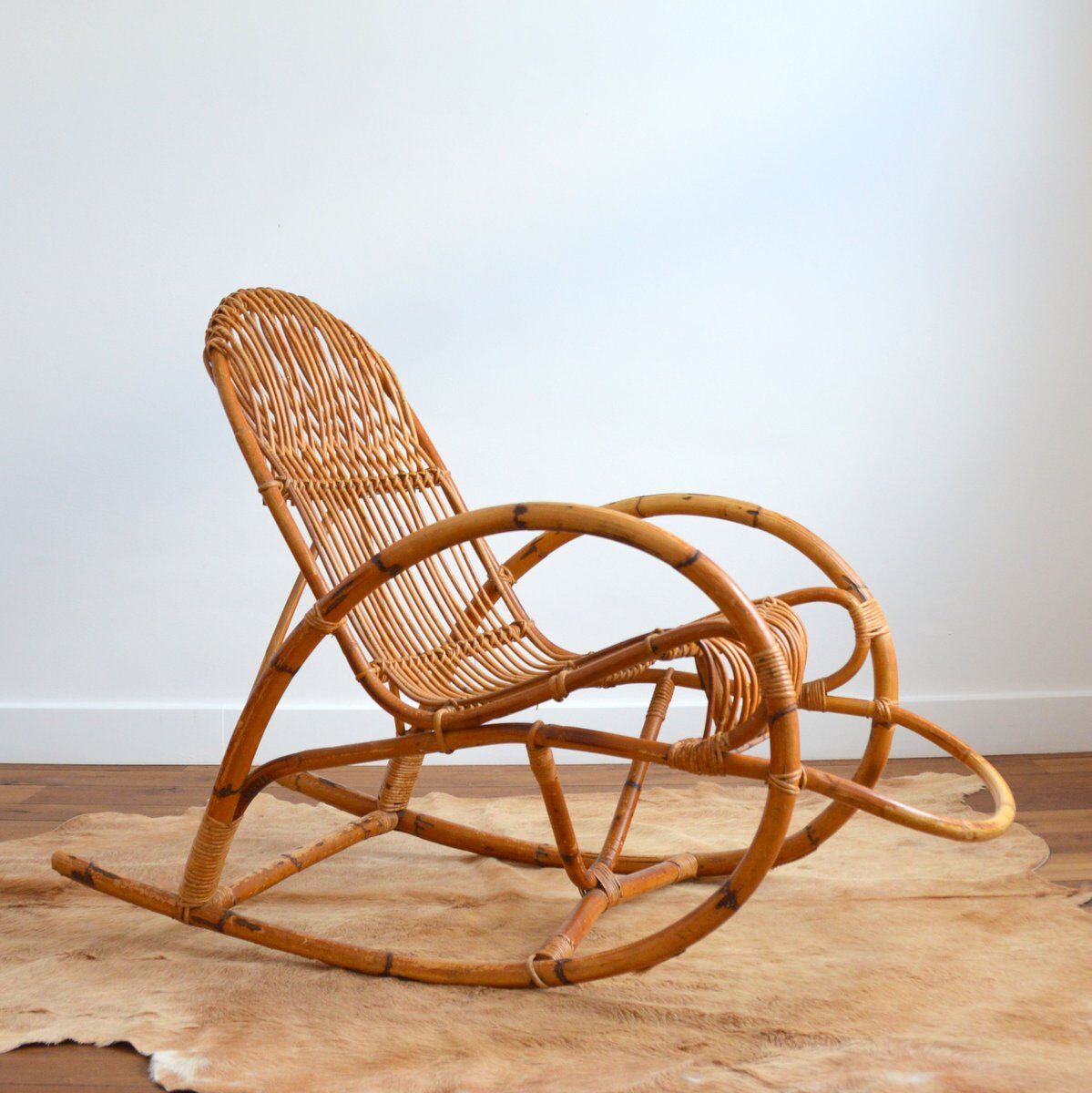Rattan rocking chair Rohe Noordwolde 50s / 60s