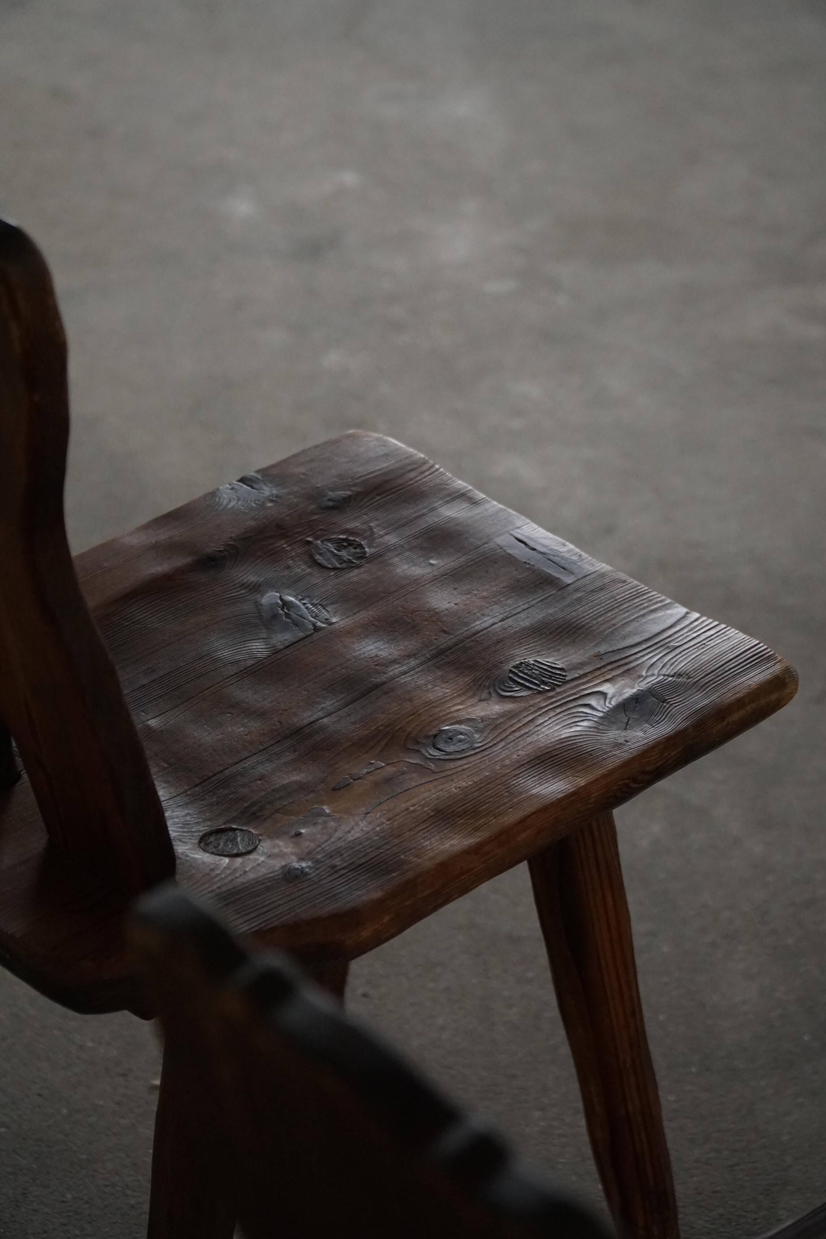 Mid-century Swedish ensemble, set of 4 "Sports Cabin" chairs handmade in pine, 1940s.