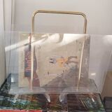 Acrylic magazine rack