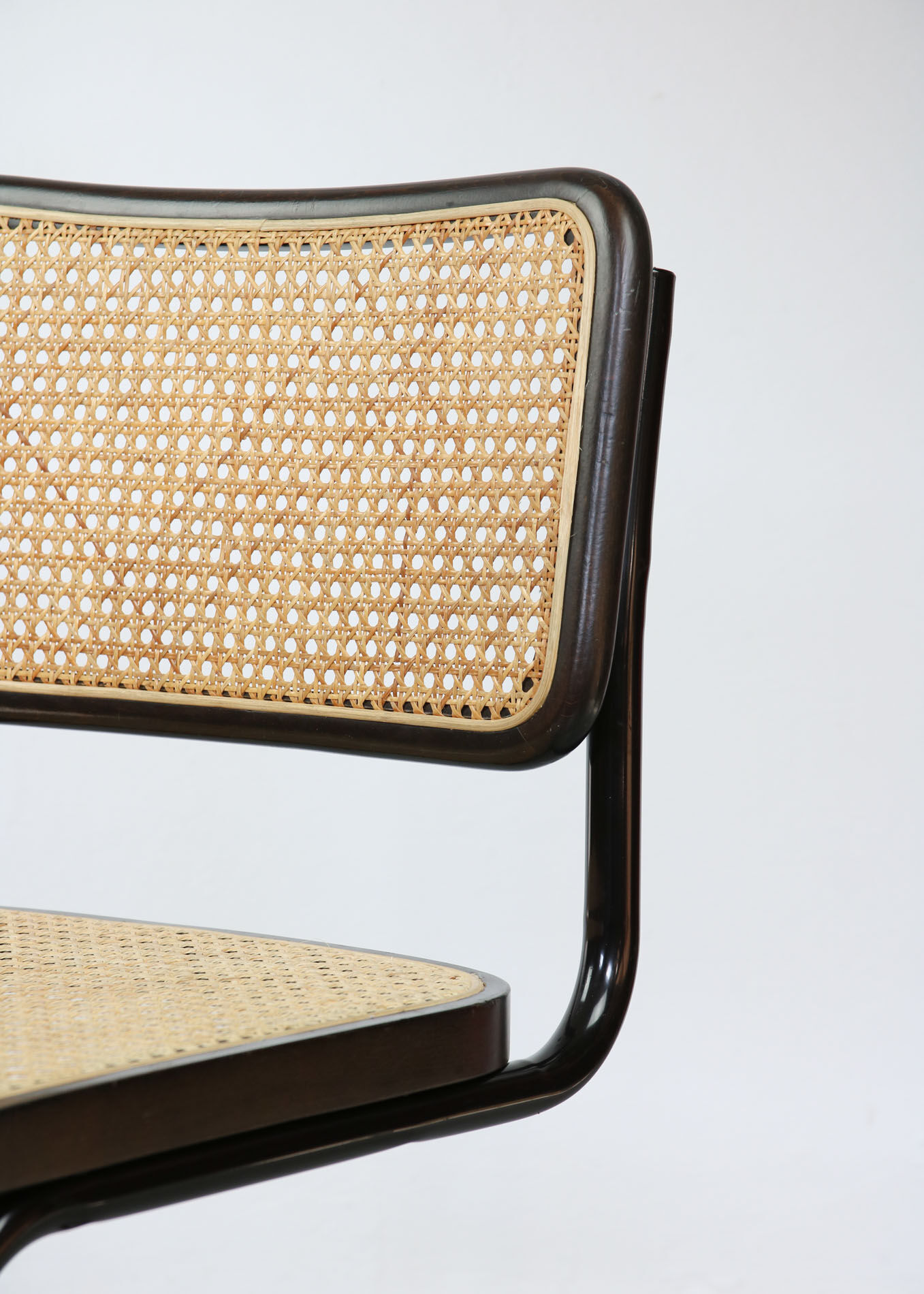 Pair of S32 Cantilever Chair by Marcel Breuer, Dark Edition, 1980s