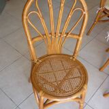 Table et chaises en rotin