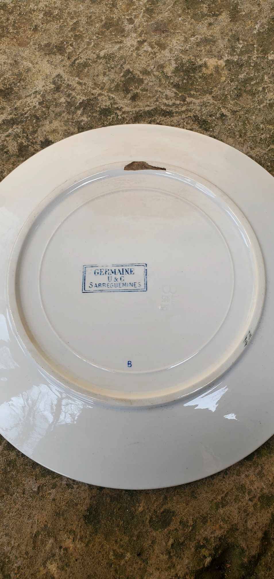 U&C Sarreguemines flat plate Germaine model