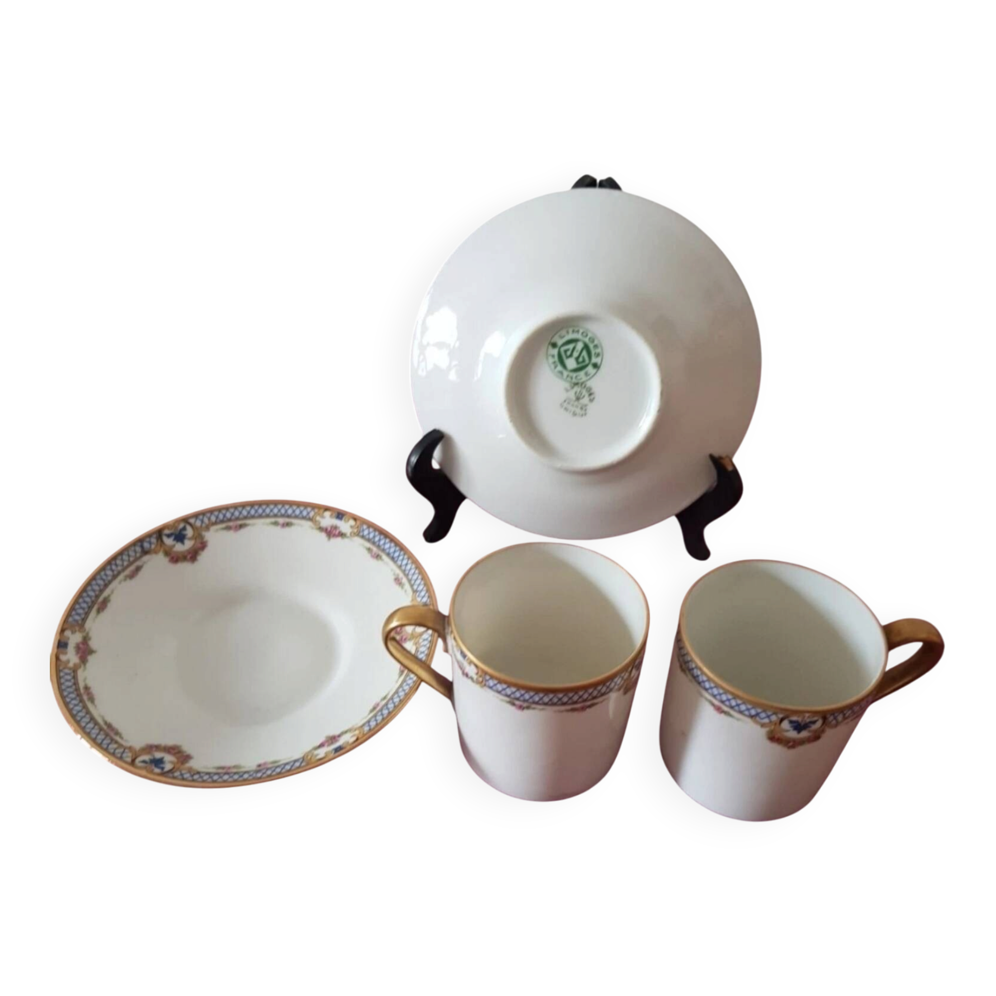 2 small cups with their saucers, Limoges