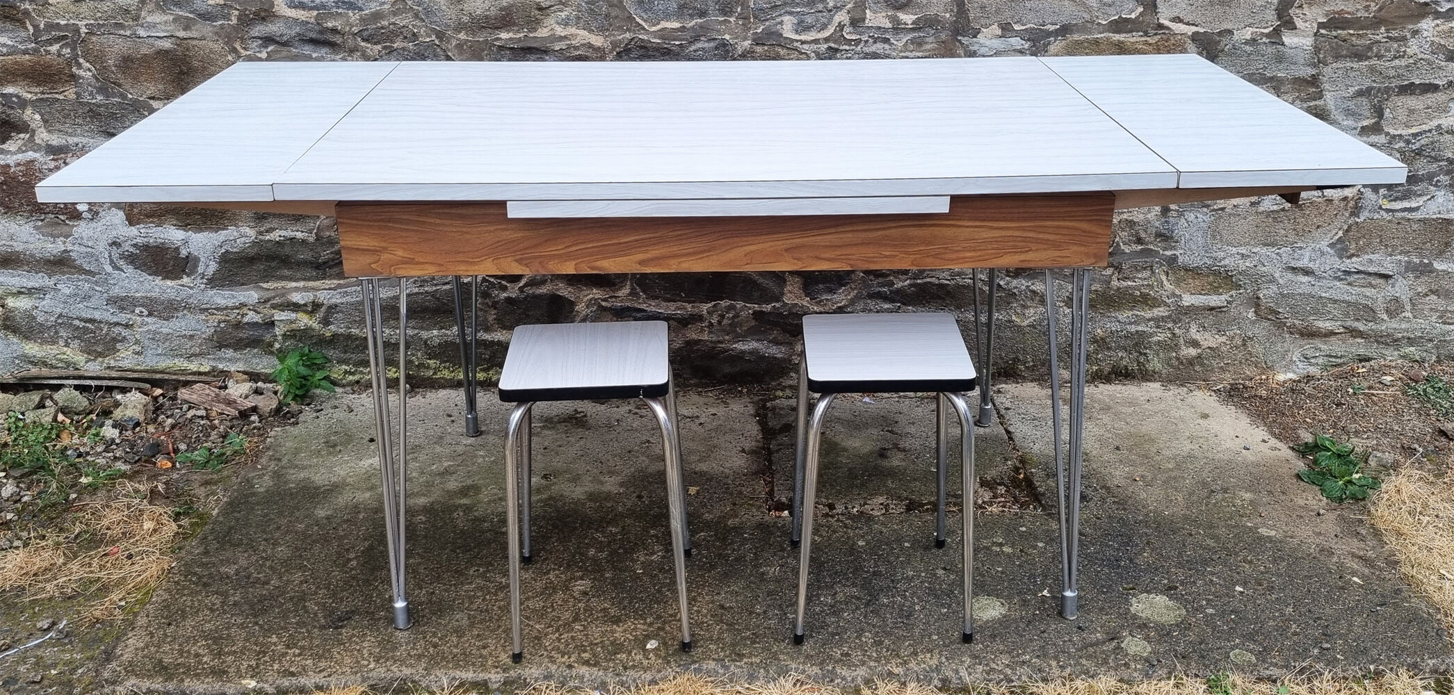 Set table chairs formica bicolor white and wood, feet eiffel, SIF, 70s, its 4 chairs