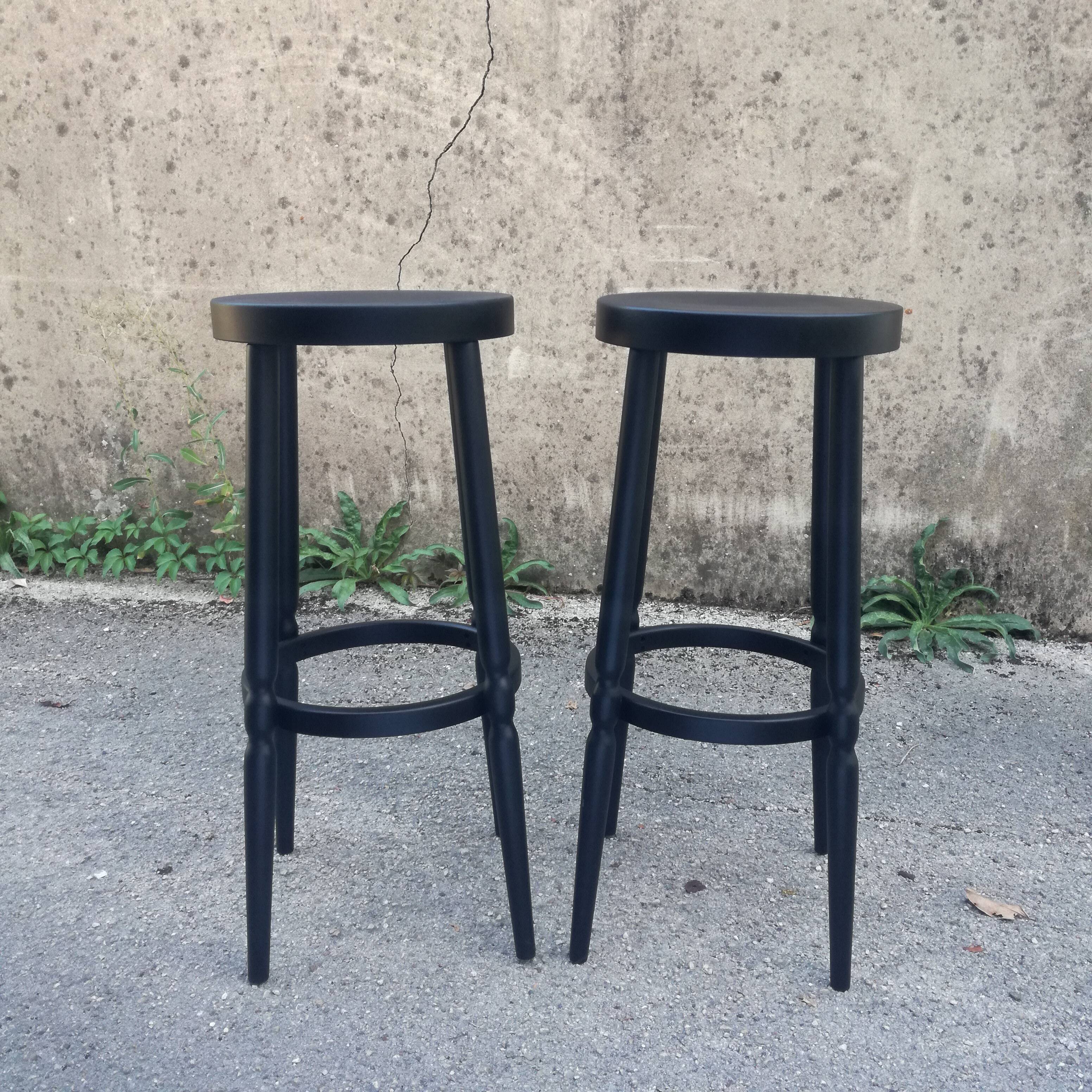 Tabourets peints en noir, set de 2