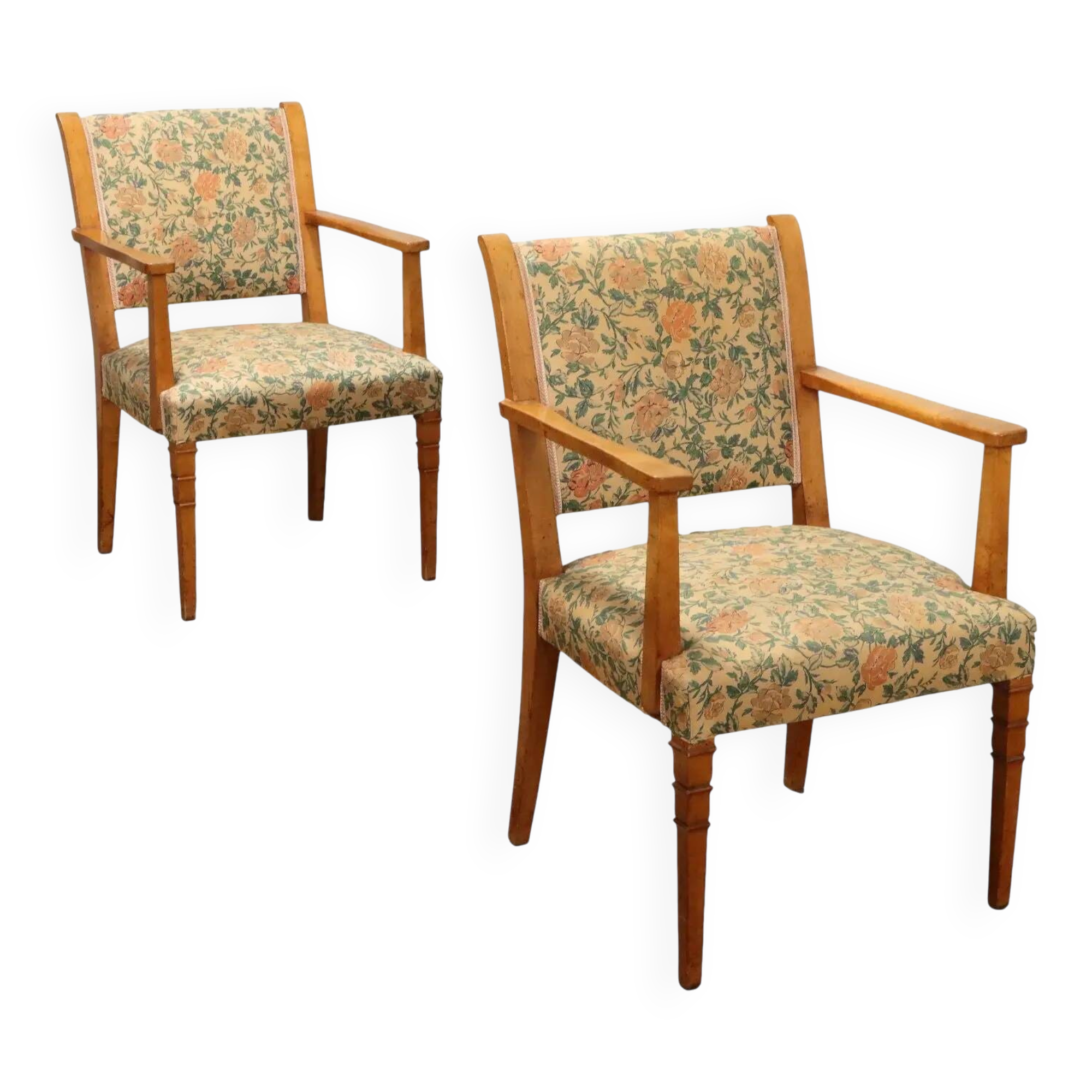 Pair of vintage armchairs from the 1950s in wood and fabric, Italy.