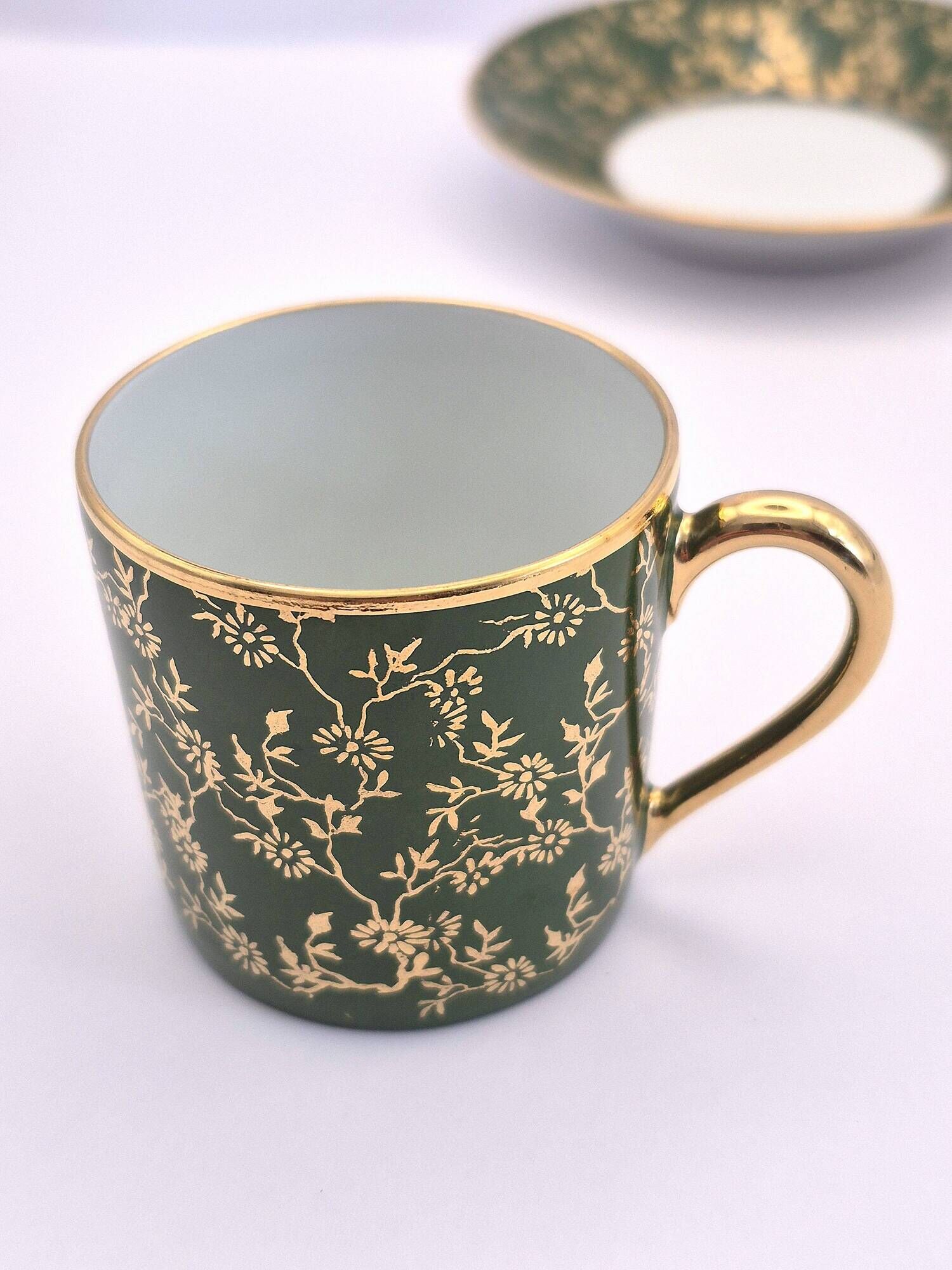 Set of 6 multicoloured moka cups in Limoges fine porcelain.