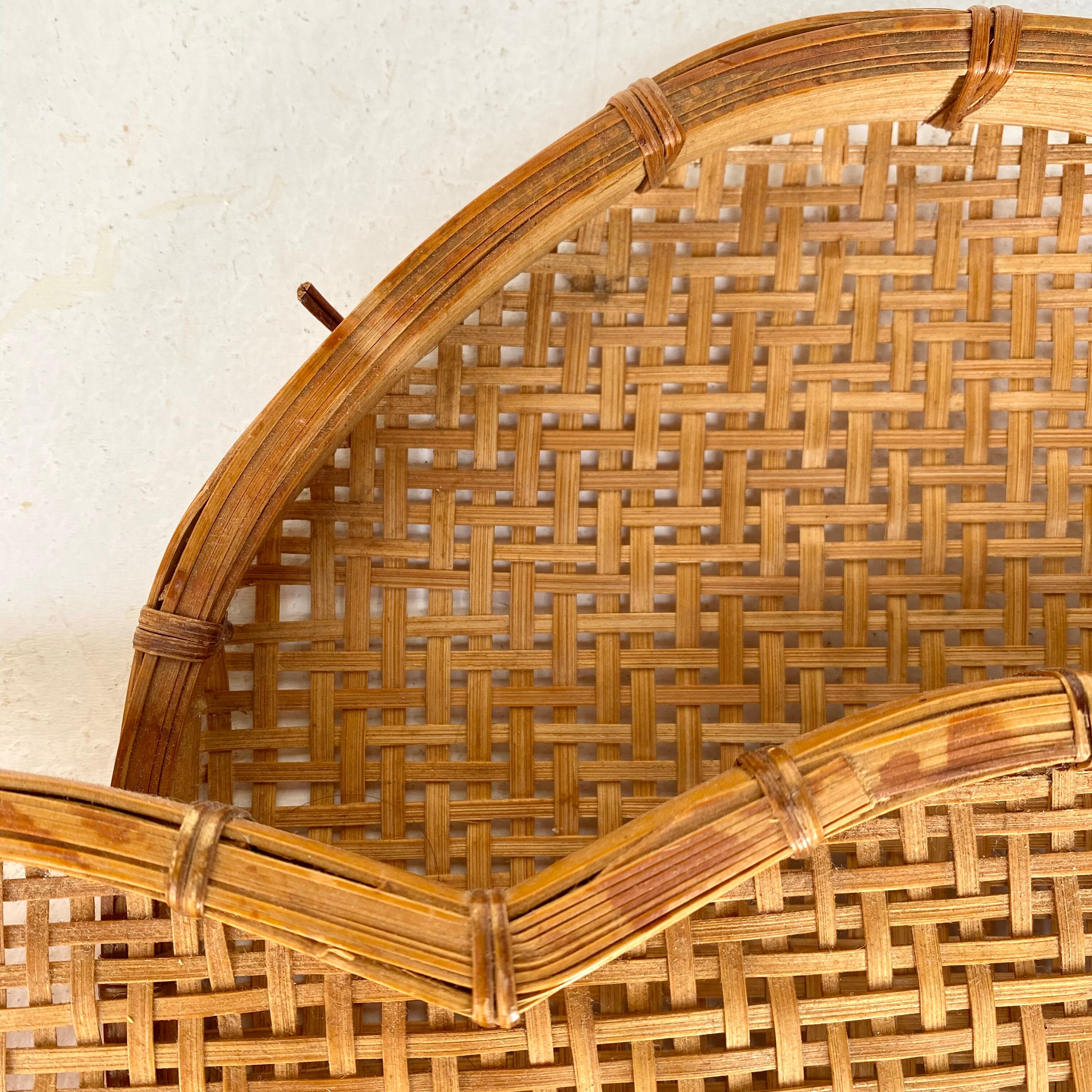 Pair of decorative trays in braided bamboo