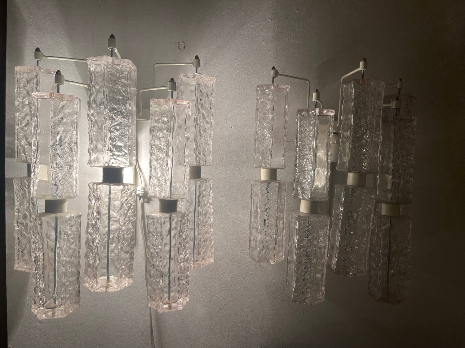 Paolo Venini pair of Murano glass wall lights, Italy 1960s