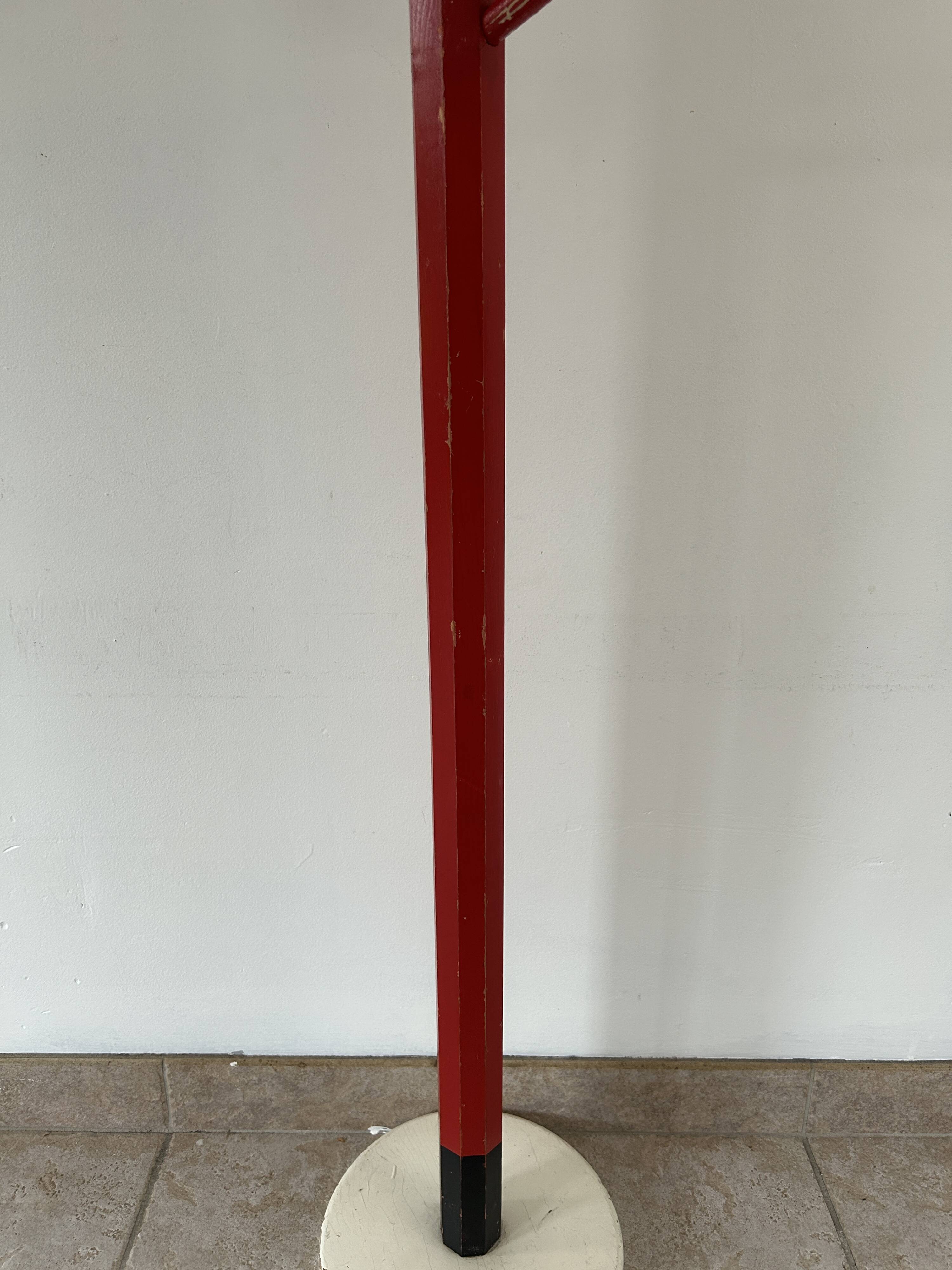 Children's coat rack in the shape of a pencil - POP ART!