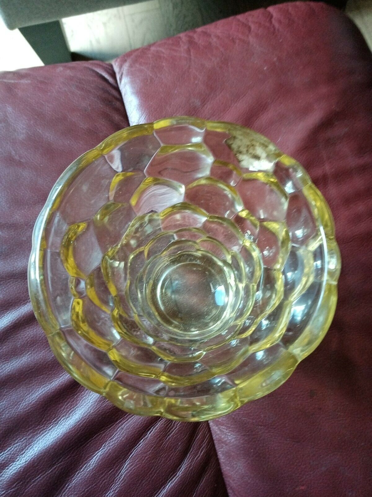 Yellow glass vase 18 cm high signed P. From avesn France