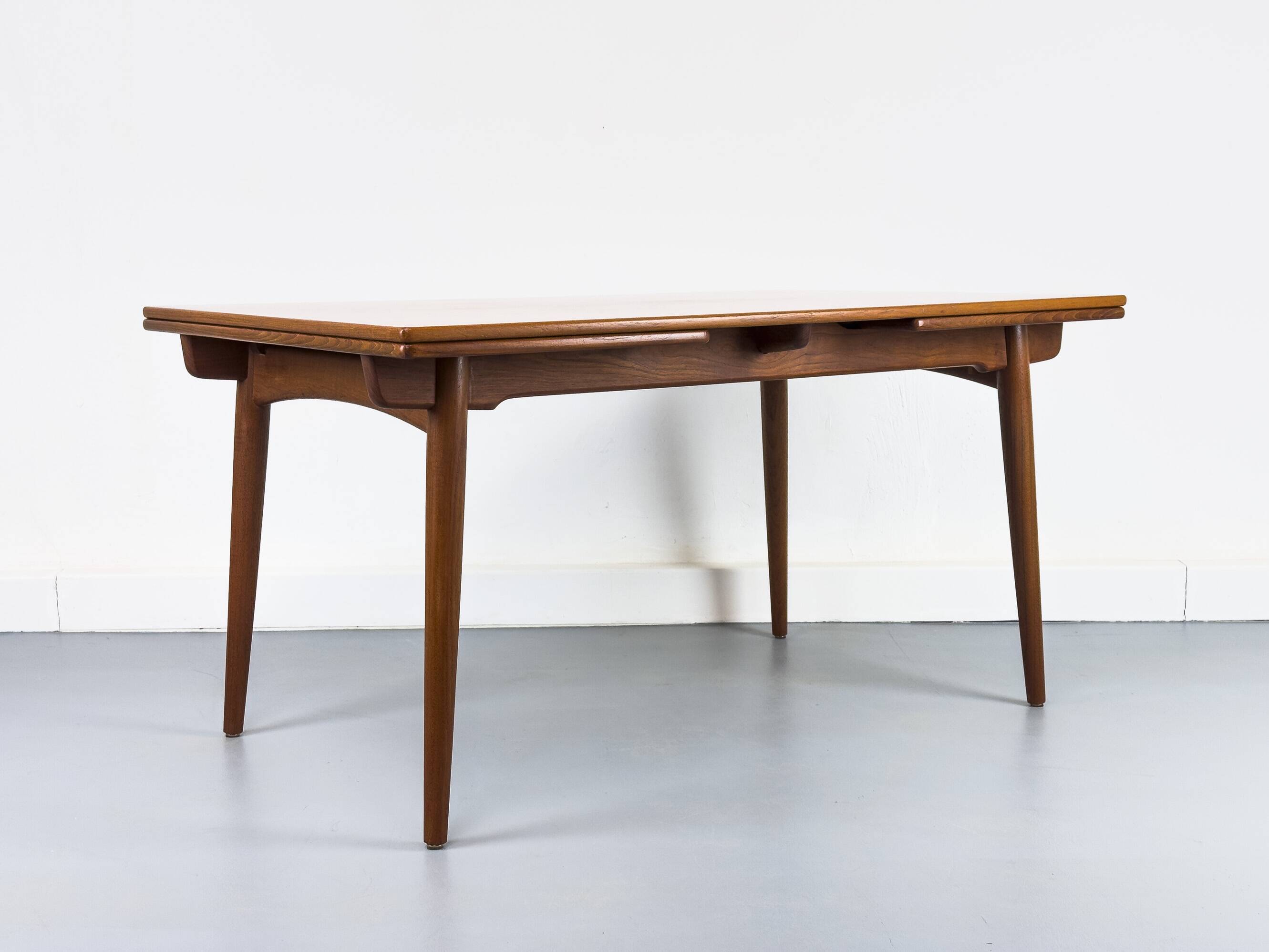 Table à manger en teck AT-312 par Hans J. Wegner pour Andreas Tuck, années 1960