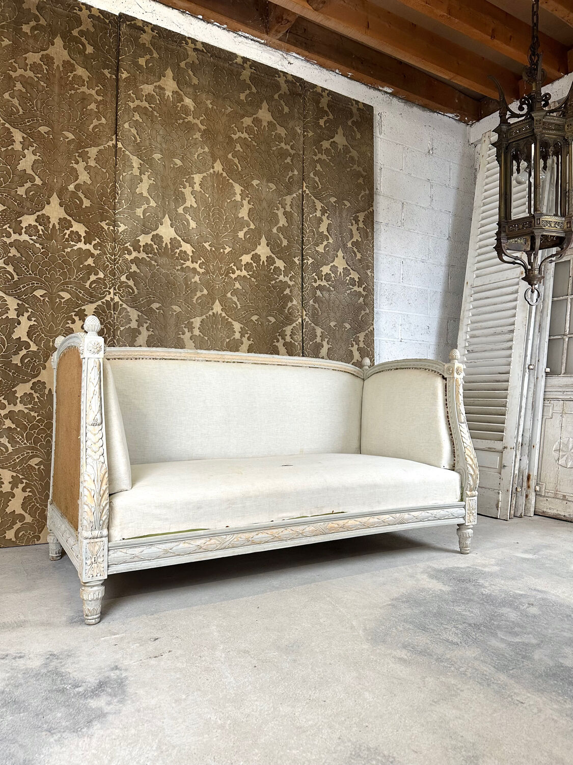 Louis XVI style alcove bed bench, 1900 period