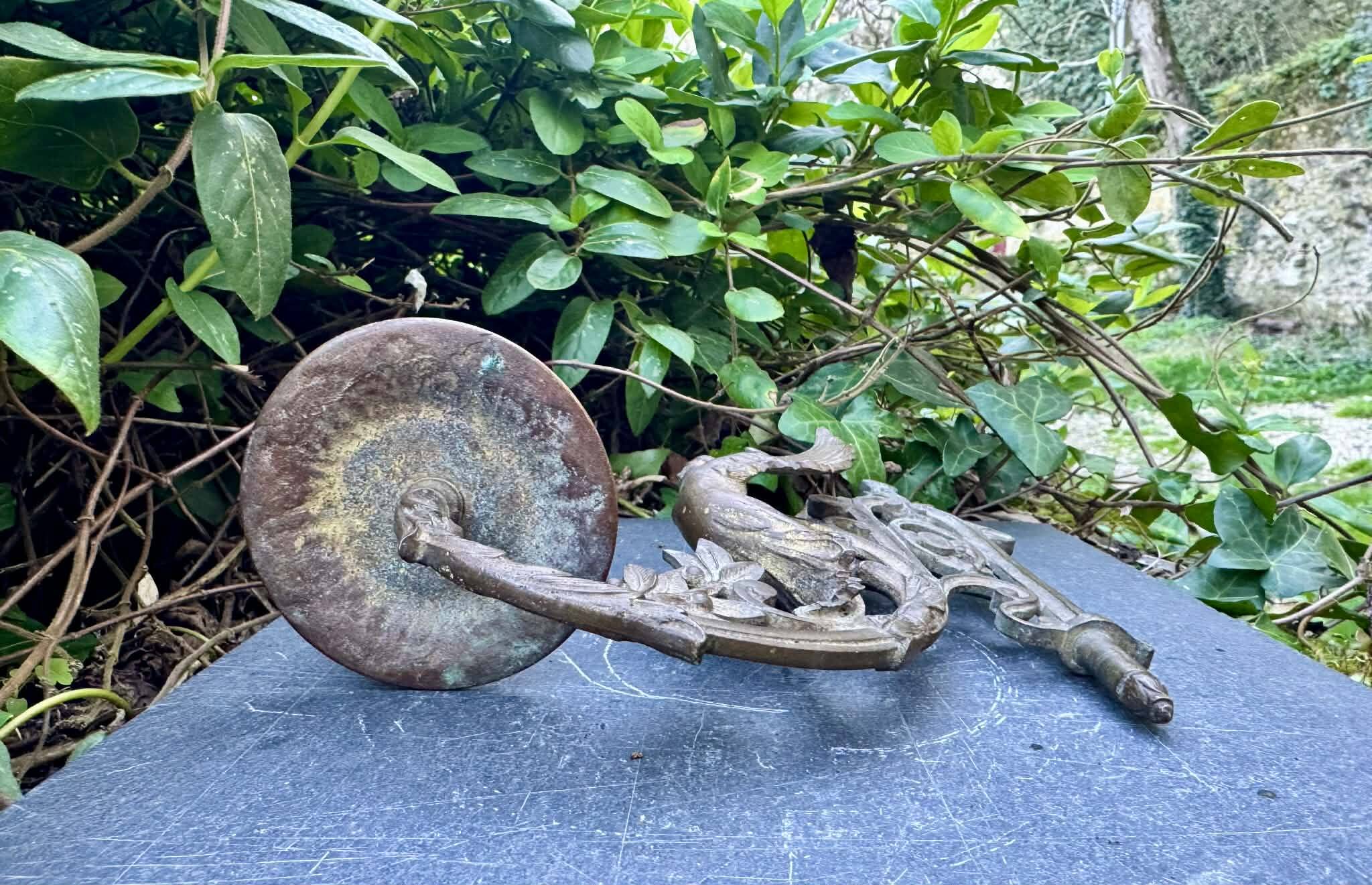 Applique murale en bronze chimère XIXe siècle époque Art Nouveau