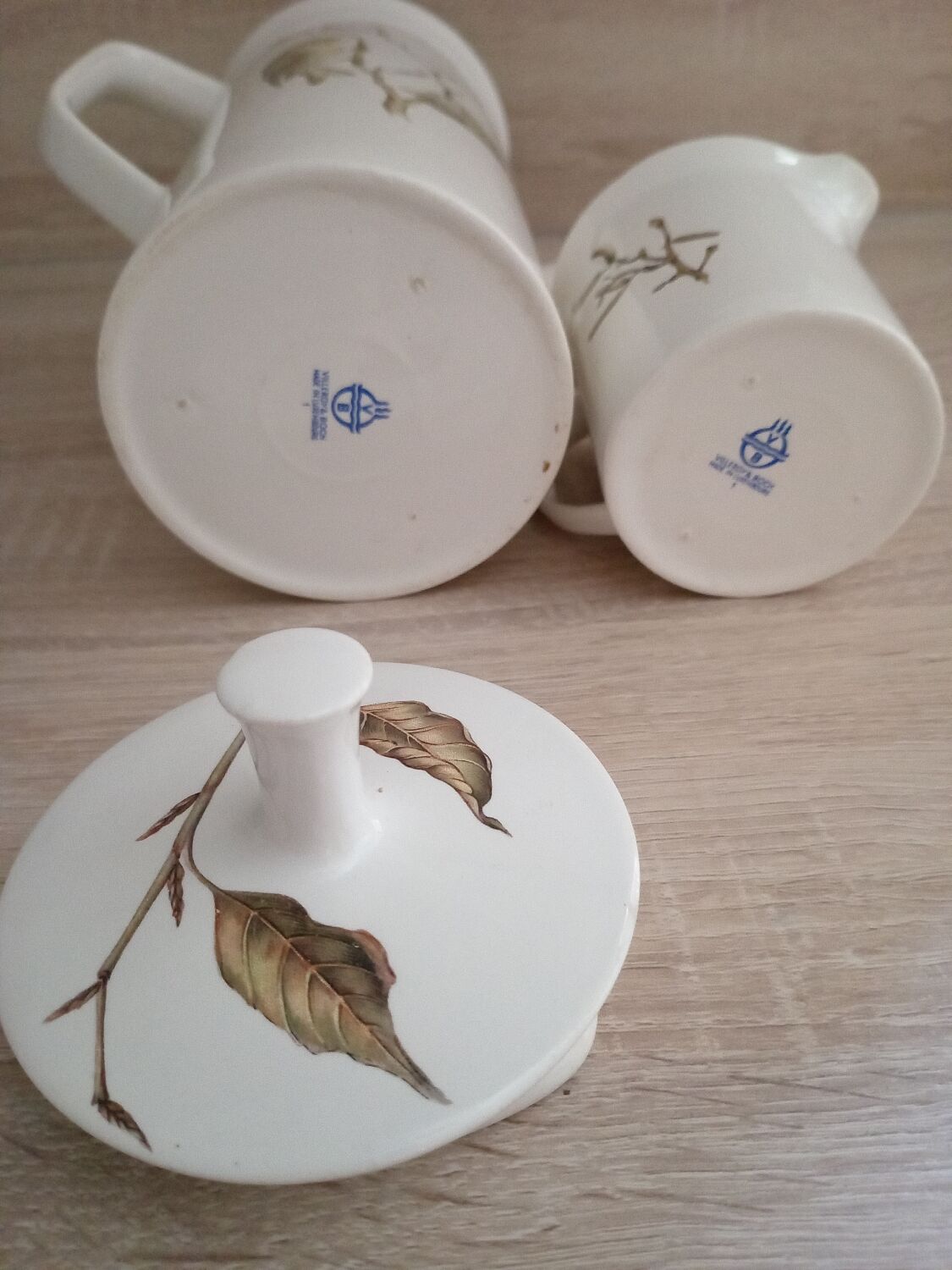 Coffee maker and milk jug