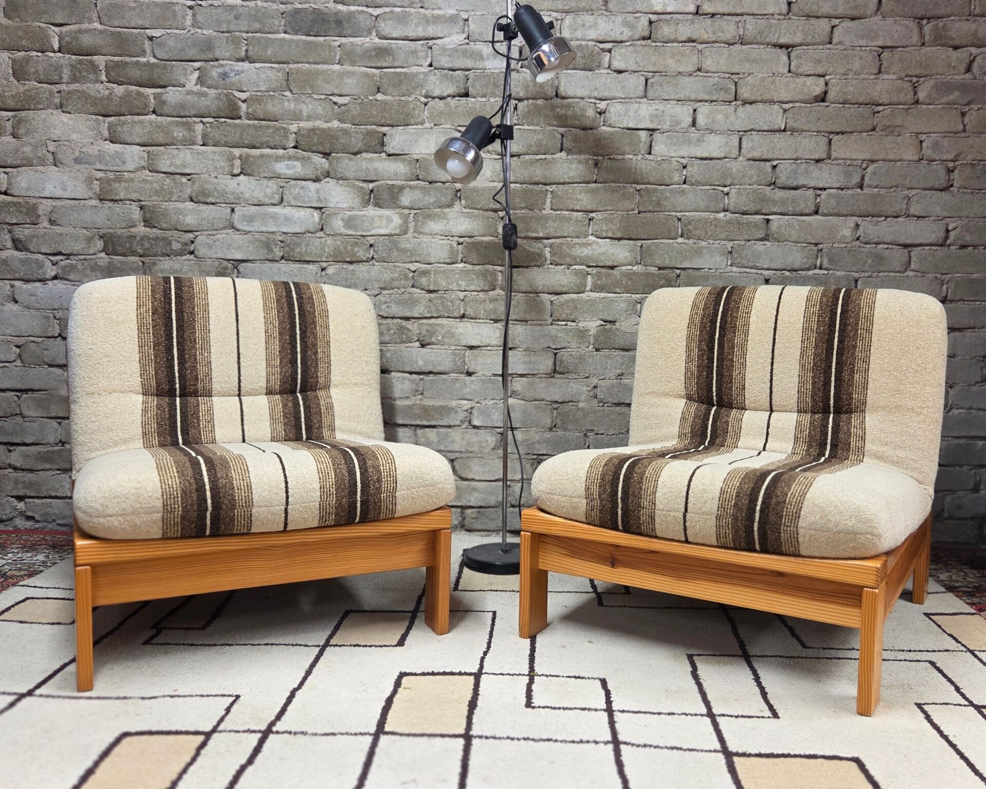 Pair of vintage 1970s armchairs in solid pine.