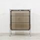 Meuble vitrine en métal chromé et verre fumé – design moderniste, années 19