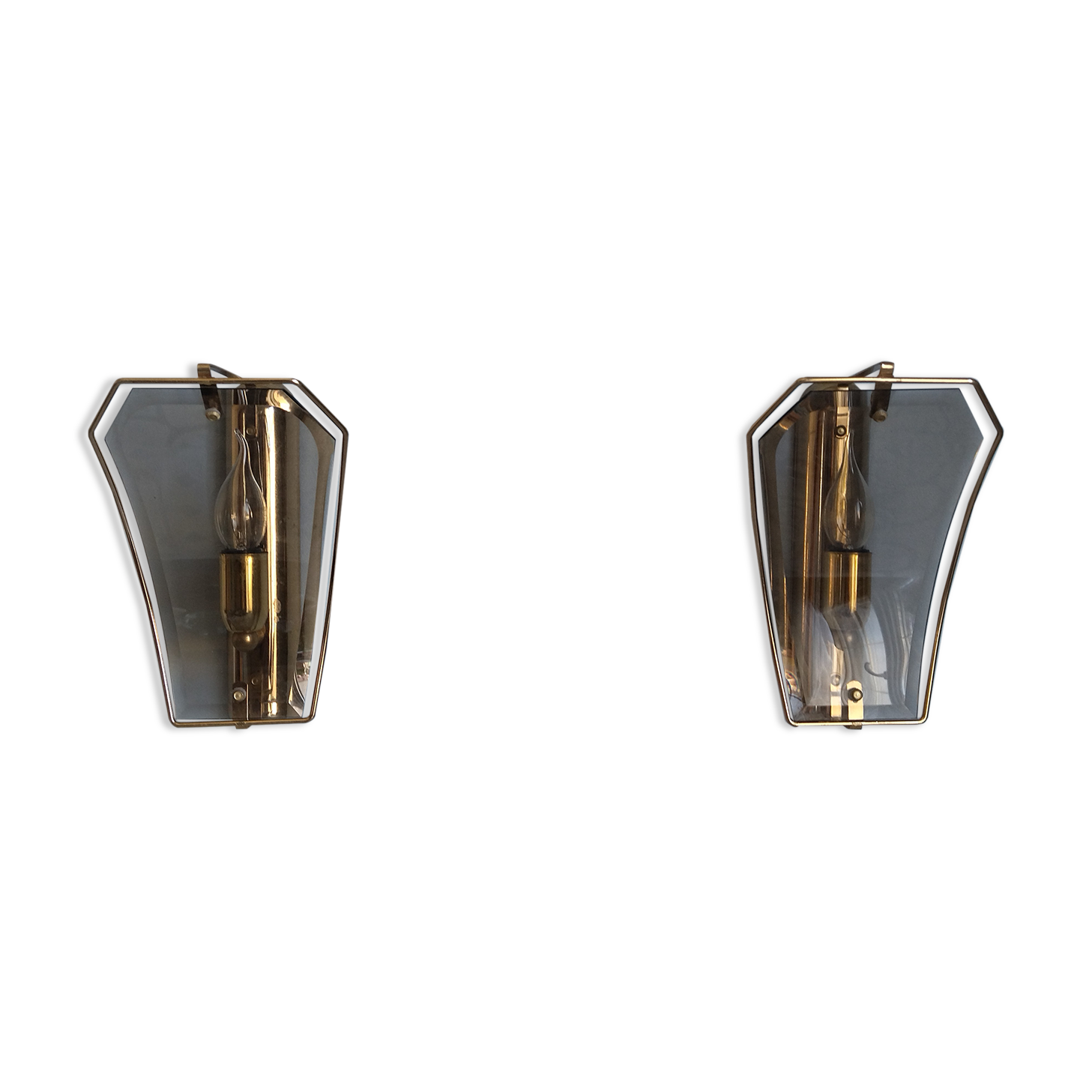 Pair of brass and curved glass wall lamps from the 80s