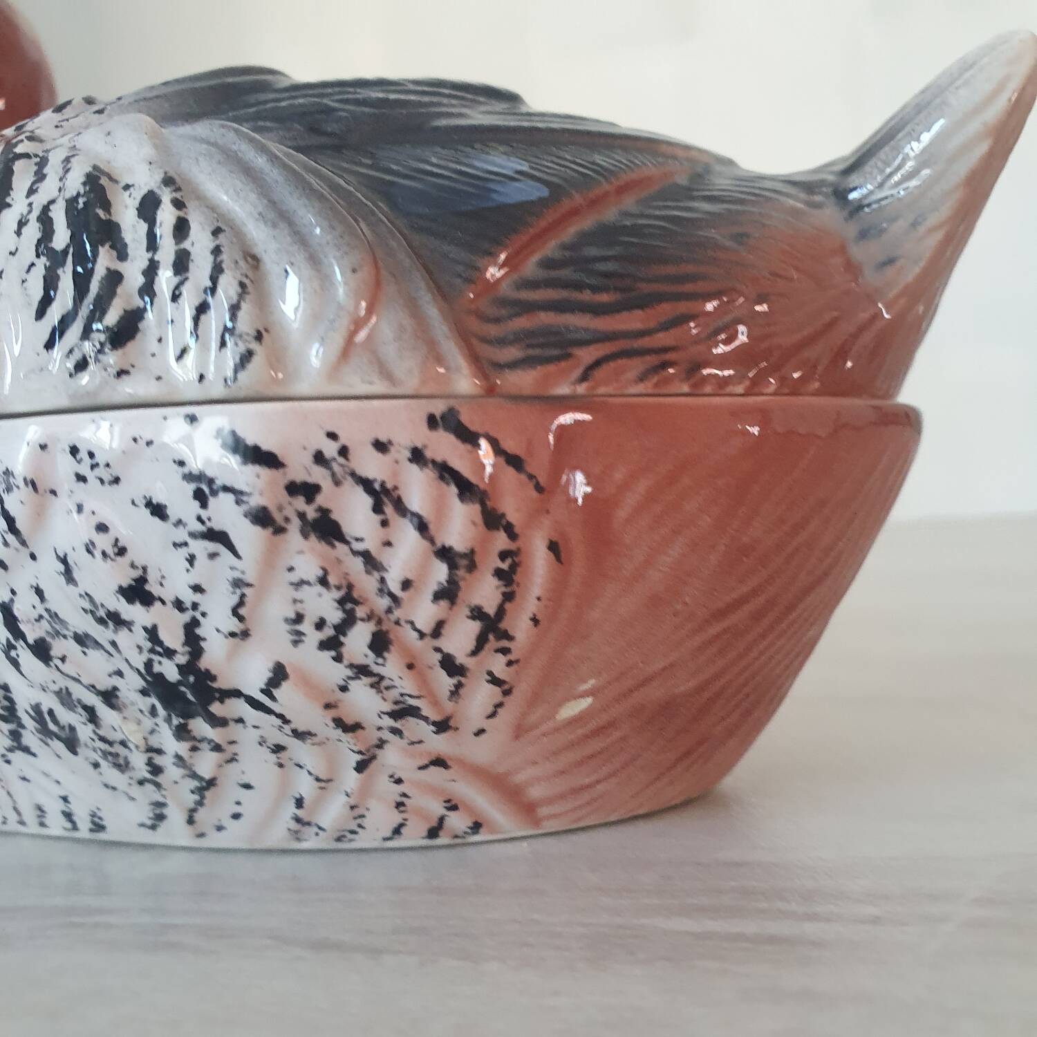 Michel Caugant / Terrine en forme de canard en céramique barbotine