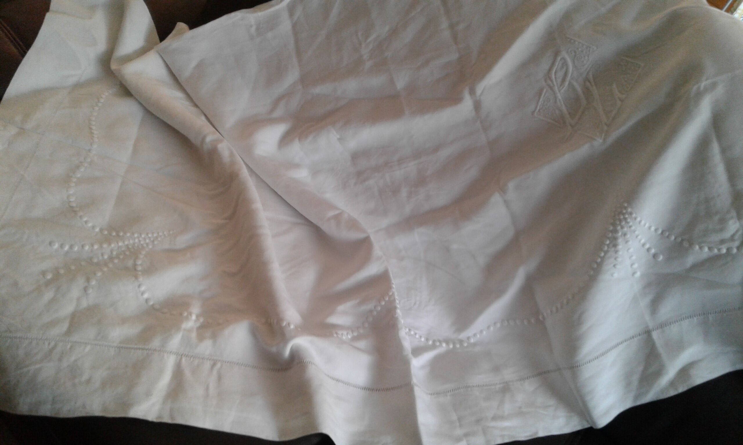 Drap en lin monogramme BG