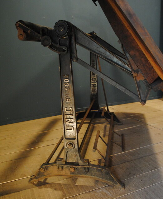Architect's drawing table