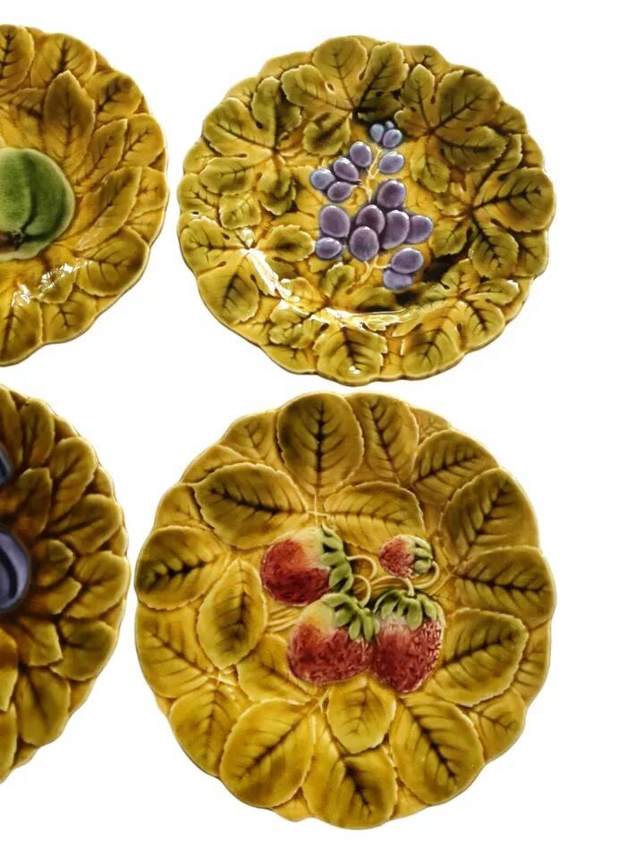 6 Assiettes A Dessert En Barbotine Divers Fruits Sarreguemines France Lot N°2
