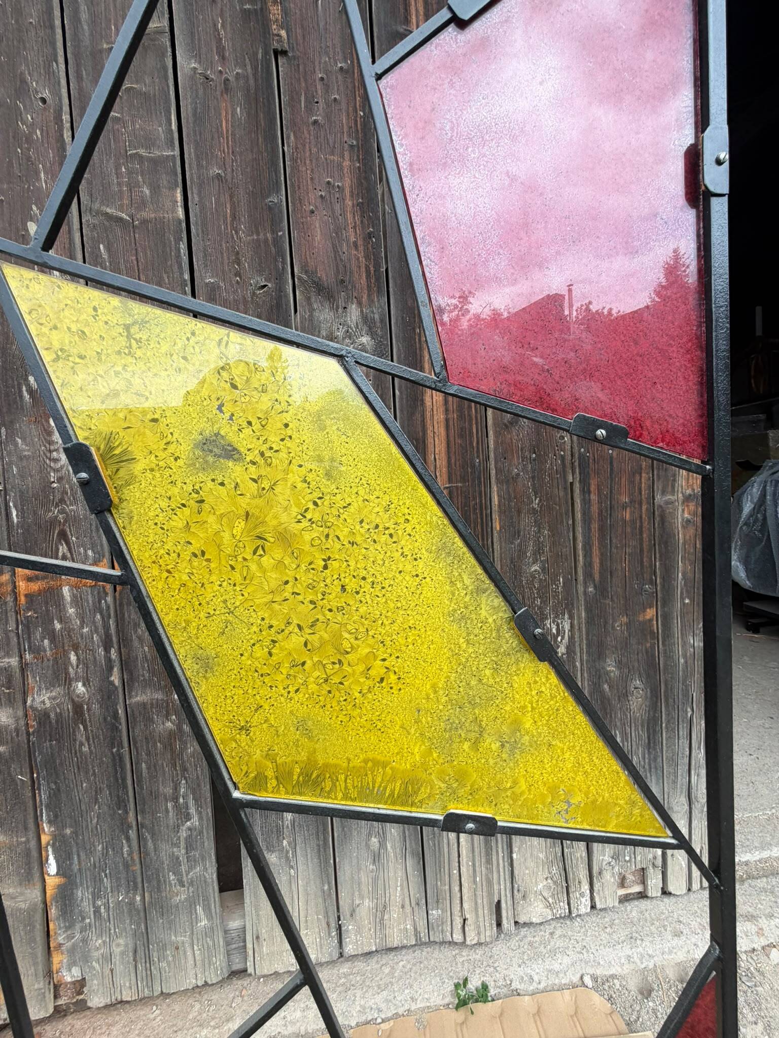 Mid-century modern geometric room divider with textured coloured glass, 1970s–1980s