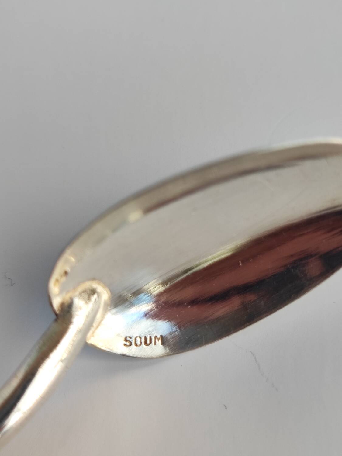 Set of boxed silver teaspoons