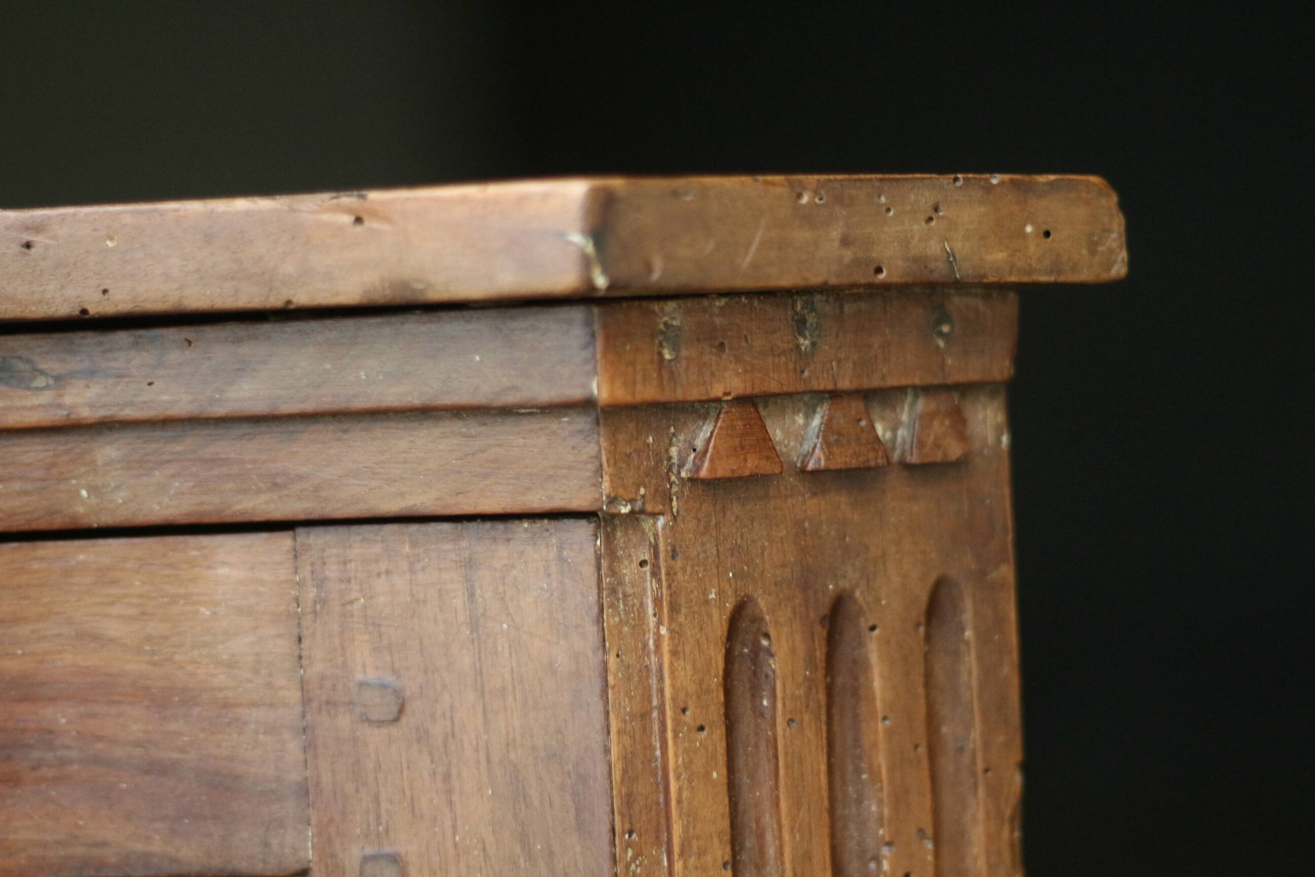 Solid walnut corner cabinet (19th century). Beautiful patina.
