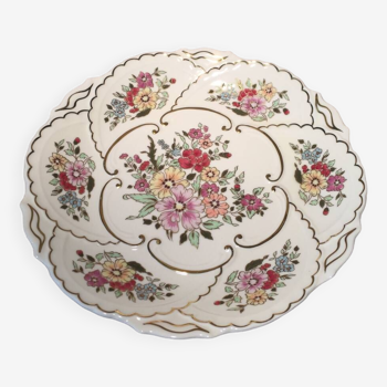 Pie dish or decorative porcelain dish with floral decoration