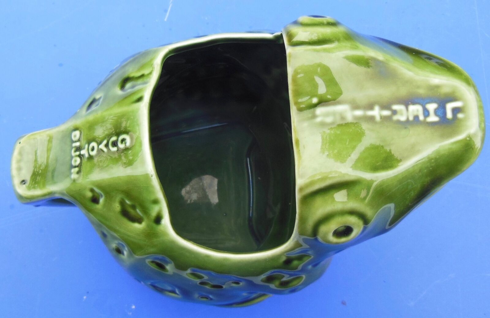 Advertising pitcher depicting a frog - the heir guyot - n°2