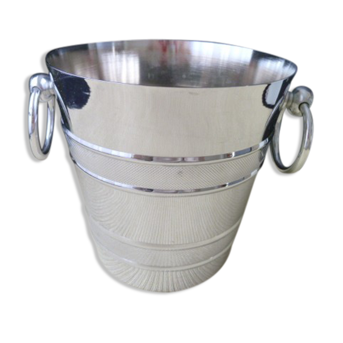 Ice bucket and vintage stainless steel drainer