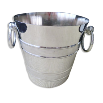 Ice bucket and vintage stainless steel drainer