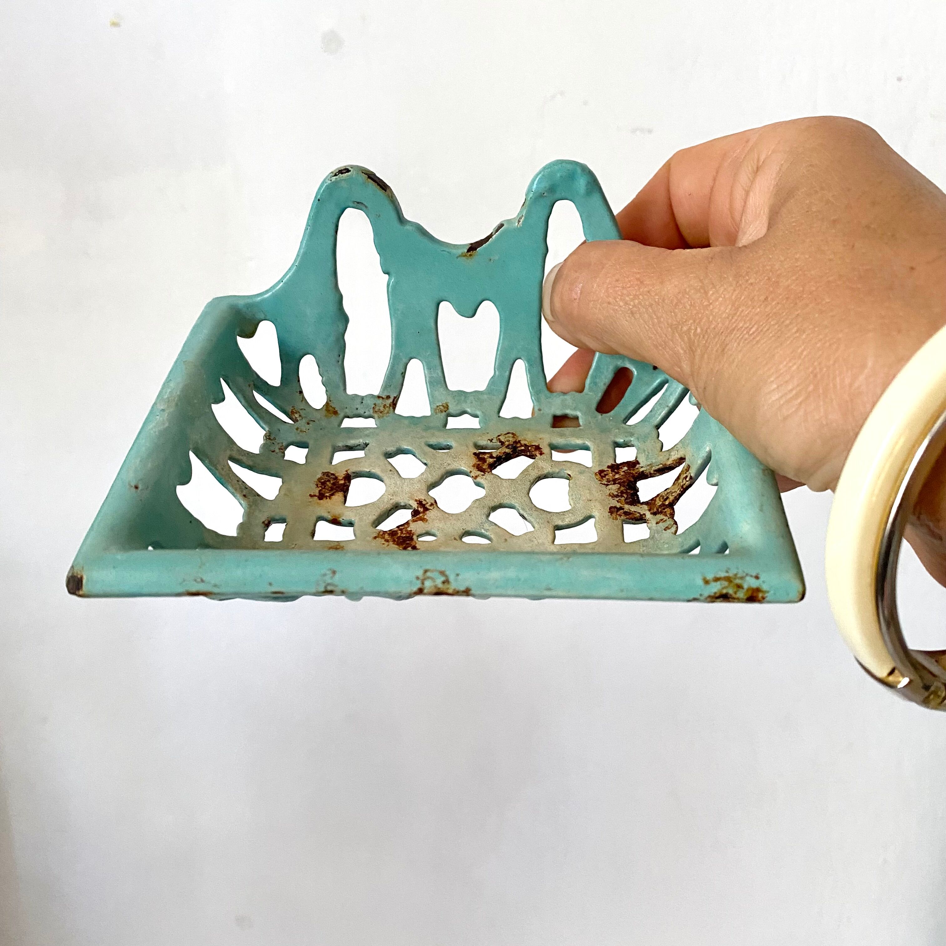 Antique enamelled cast iron soap dish
