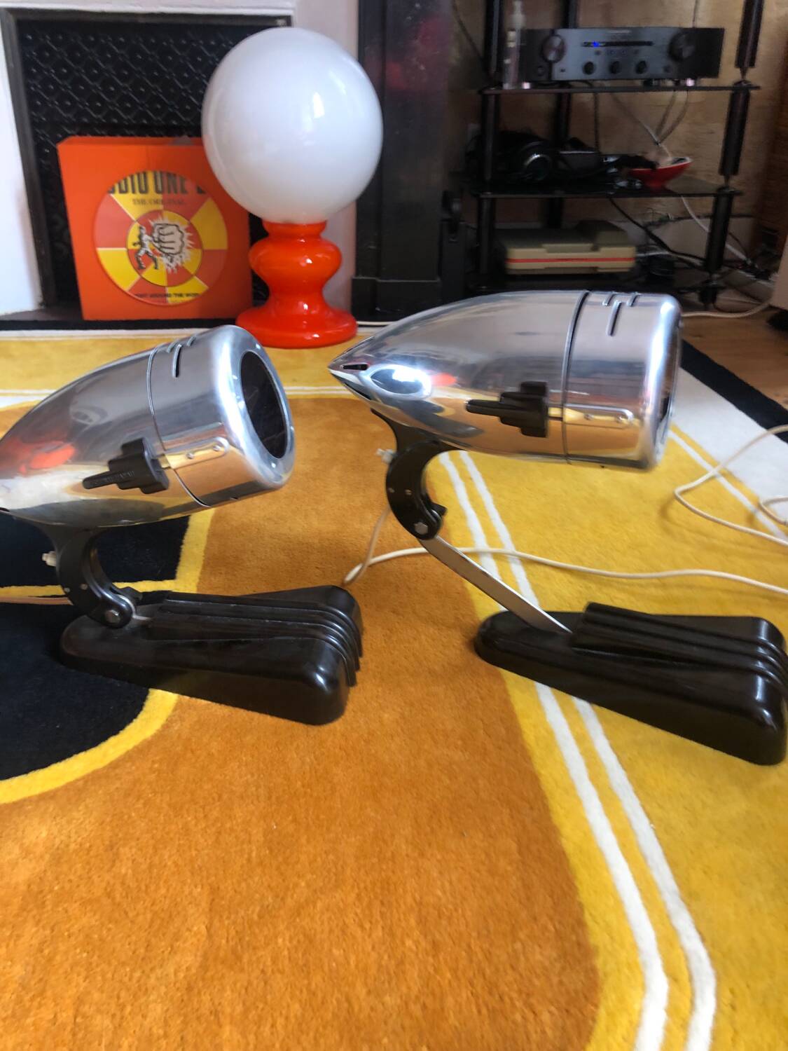 Pair of Hanau lamps, streamline design