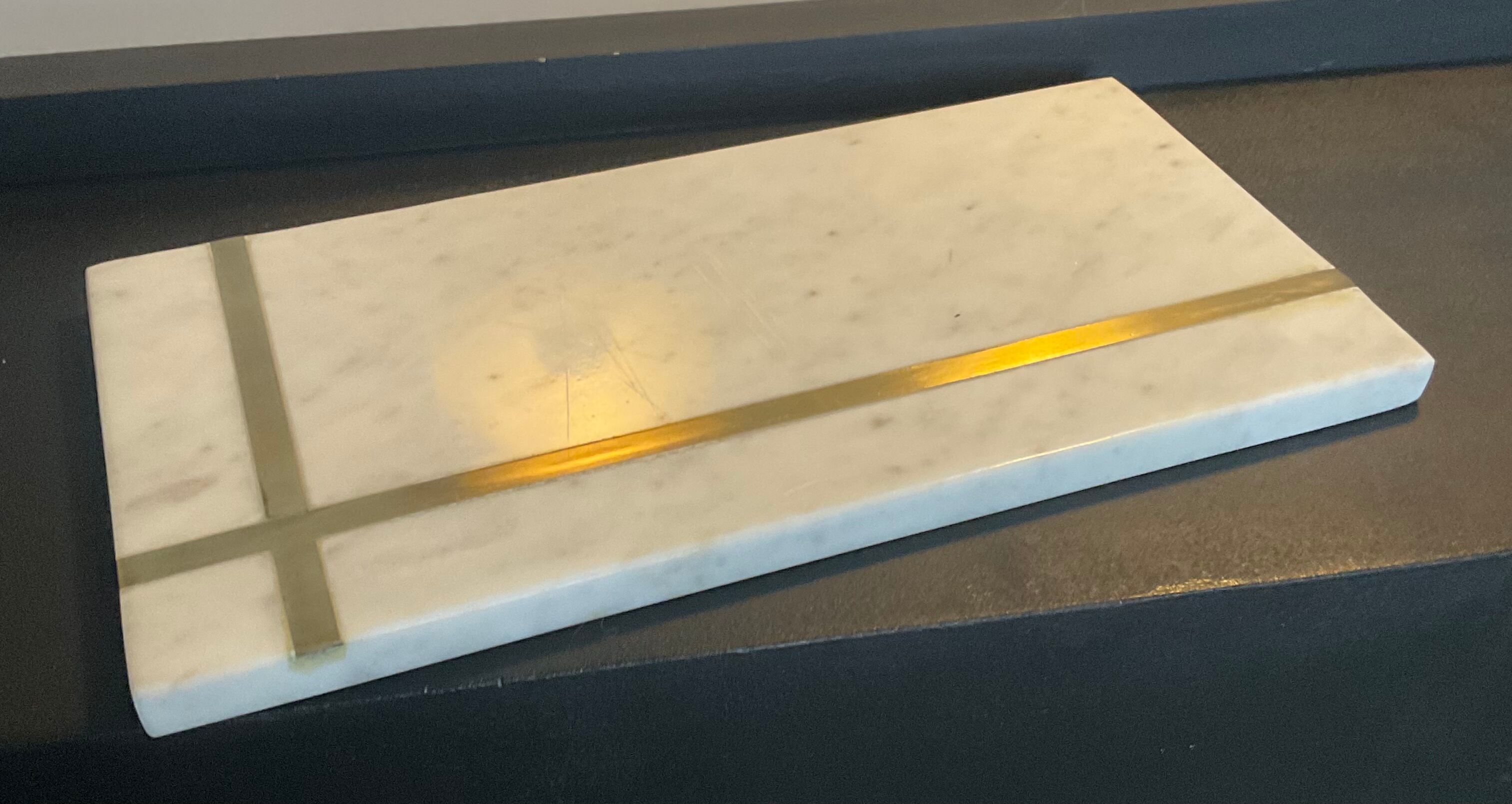 Vintage top in Carrara marble and brass 70s