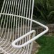 Chaise de jardin en métal blanc du milieu du siècle des années 1960