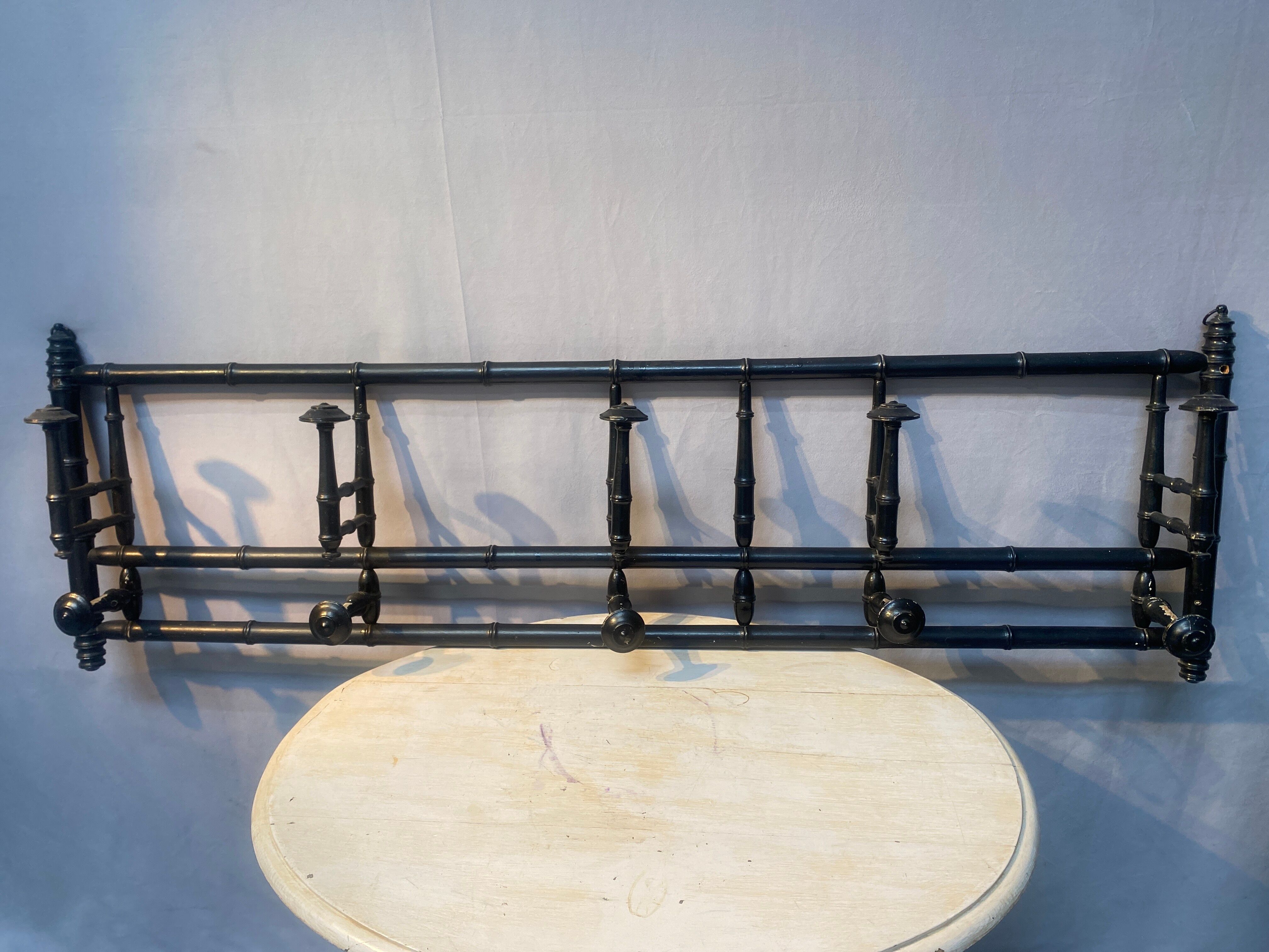 Coat rack in painted wood