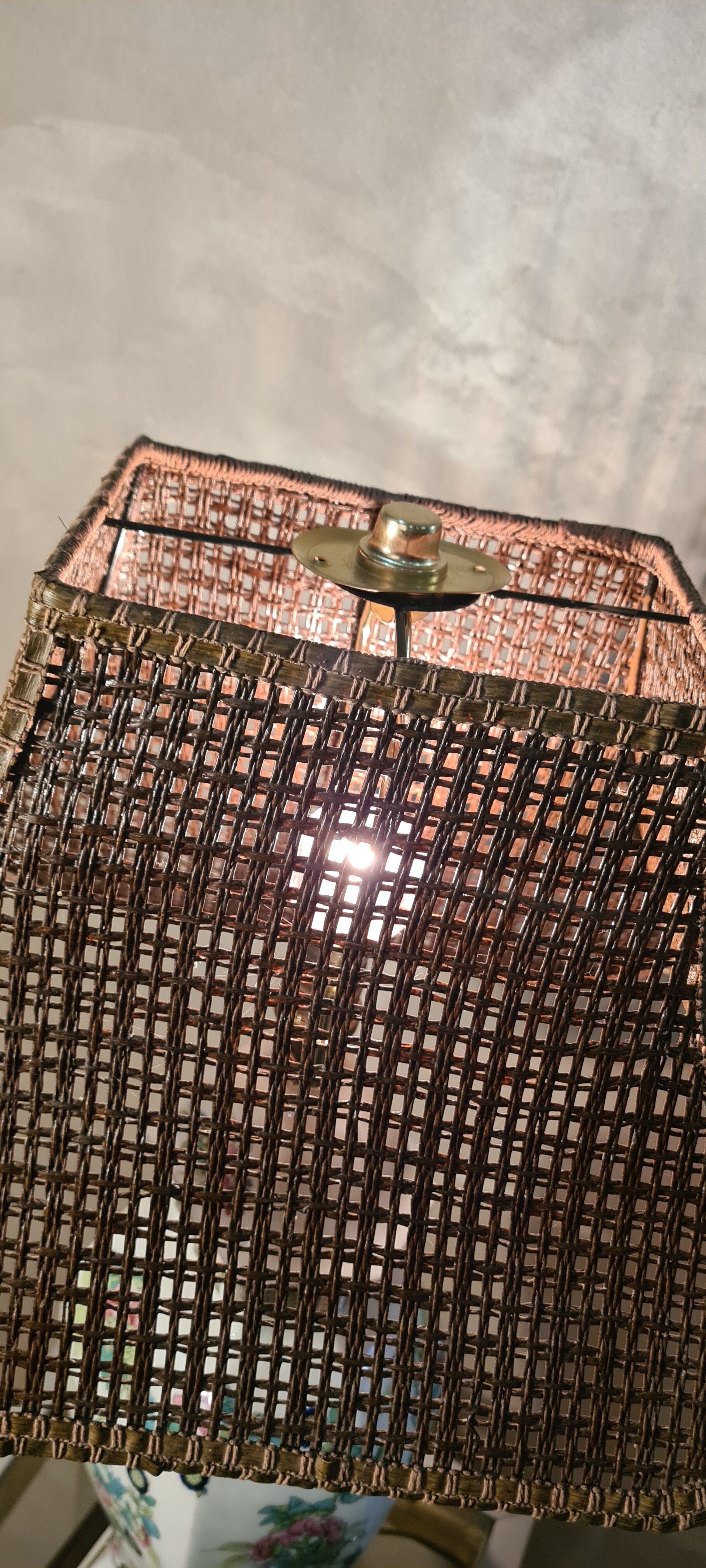 Asian lamp with wooden base, ceramic lamp foot 1940